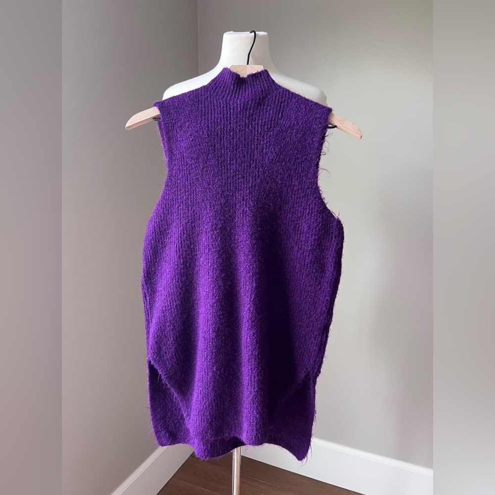 River Island Women’s Mock Neck Sleeveless Top Purple Size Small